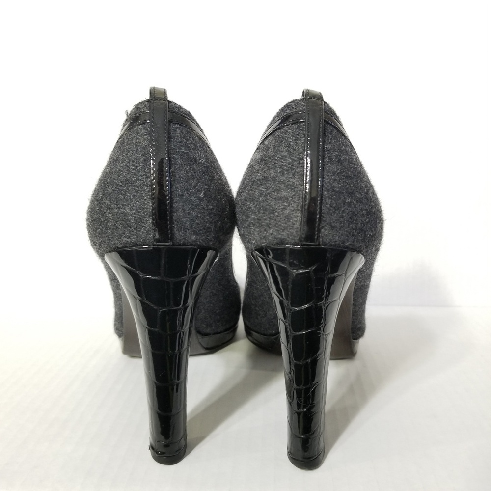Stuart Weitzman Scoop NYC Black Patent Pumps 9.5 - Picture 6 of 7